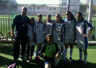 تتويج منتخب المدرسة الثانوية الشاملة في يافا لكرة القدم للفتيات بطلا لمدينة تل أبيب يافا 